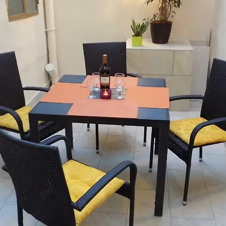 Cosy Family Flat Near The Sea